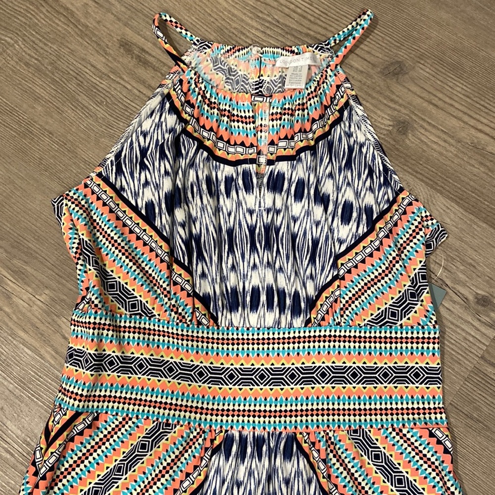 LONDON TIMES Halter Neck Sleeveless Maxi Dress
NWT